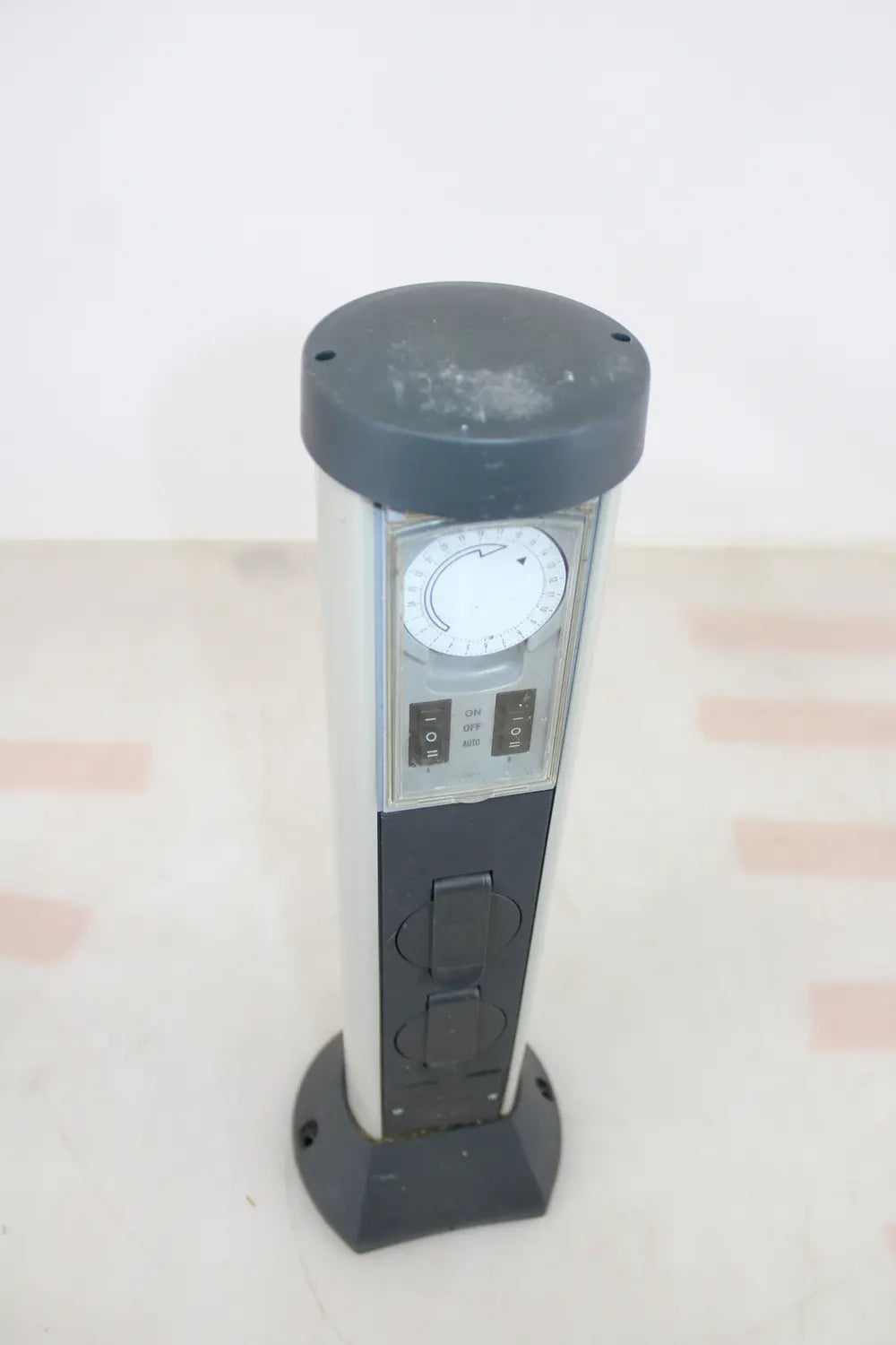 D-Ware Rev Gartensteckdose Außensteckdose Zeitschaltuhr Silber 2fach Defektware - 4006341701541