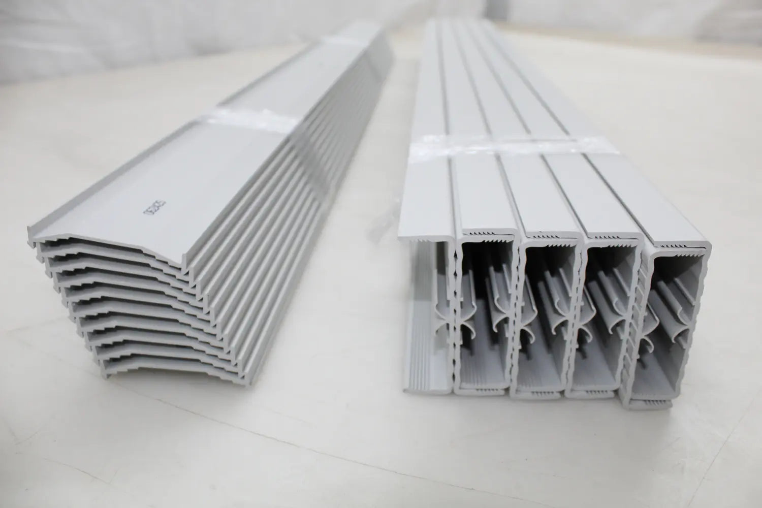 B-Ware Rittal Abdeckprofil Busbar 40x10 Bis 60x10mm Sv3085000 10 Stück Siehe Text/Foto - 4028177036239