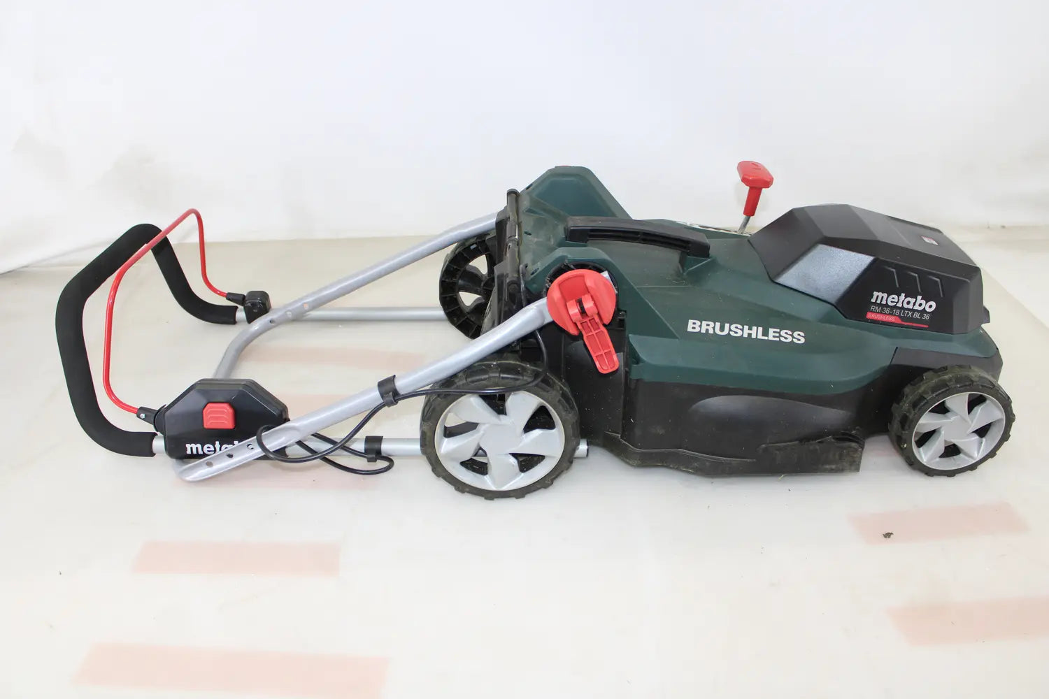 D-Ware Metabo Rm 36 18 Ltx Bl 36 Akku Rasenmäher Rasenpflege Gartengerät Defektware - 4061792204133