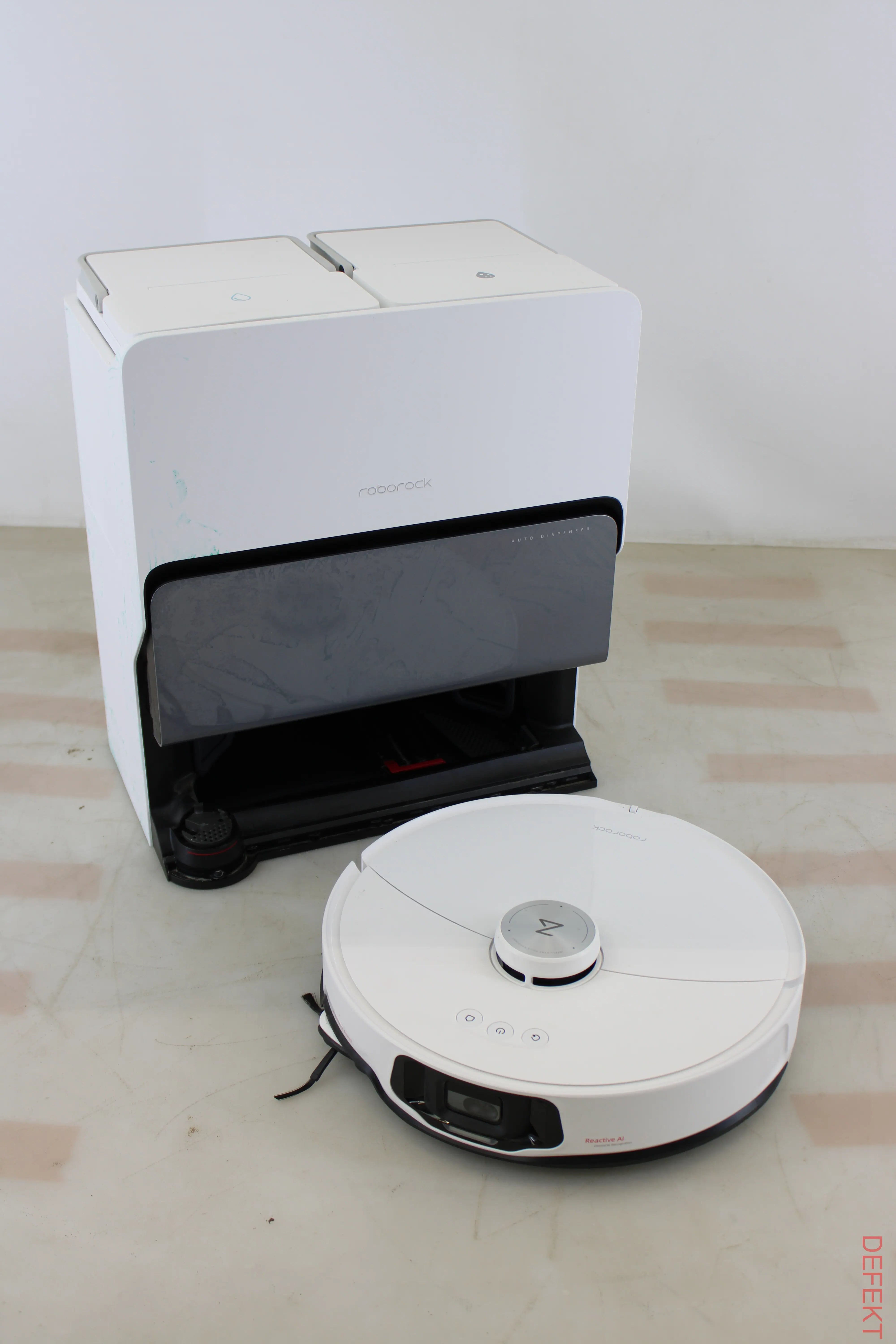 D-Ware Roborock Saugroboter Wischroboter Reinigung Weiß S8 Max V Ultra Defektware - 6970995788440