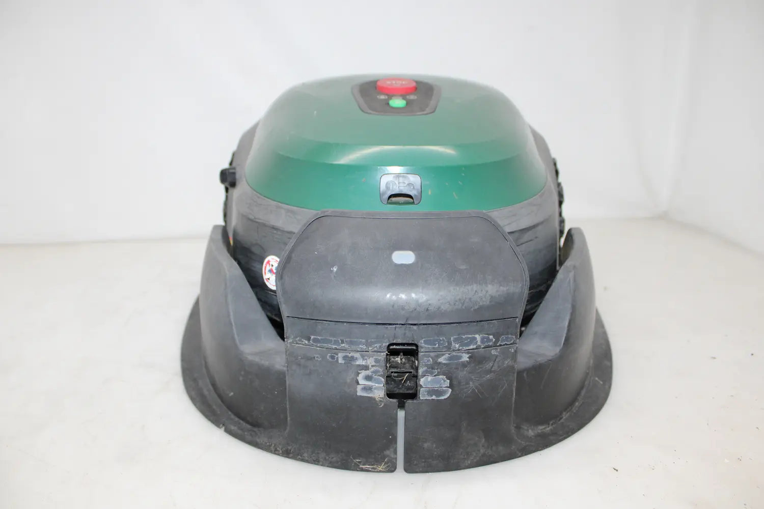 D-Ware Robomow Rt700 Mähroboter Geeignet Für Fläche 700 M² Gartengeräte Defektware - 4008423919974