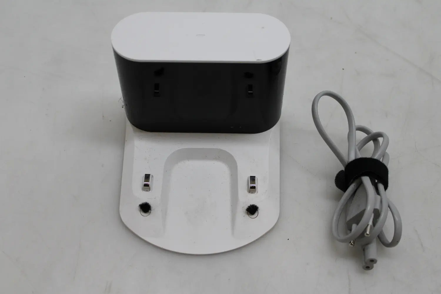 C-Ware Roborock R100010 Reinigungsroboter Akku Sauger Staubsauger Siehe Text/Foto - 6970995782585