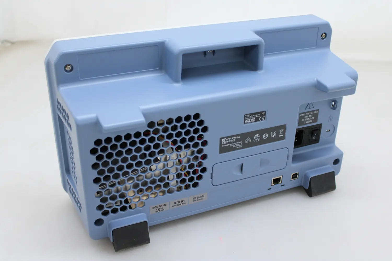 D-Ware Rohde & Schwarz Rtb2 K Com4 Digital Oszilloskop Digital Speicher Dso Defekt