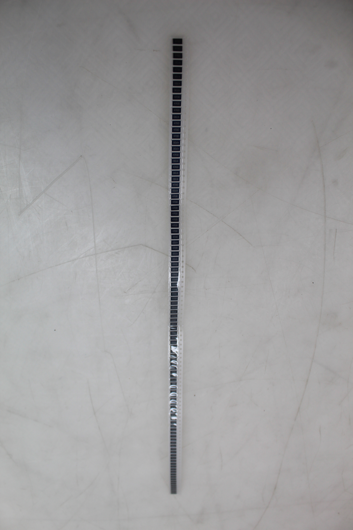 Royalohm Präzisionswiderstand Smd Widerstand 470 Ohm 2512 2 W 1 Prozent 100 Stück B-Ware - 2050009129705