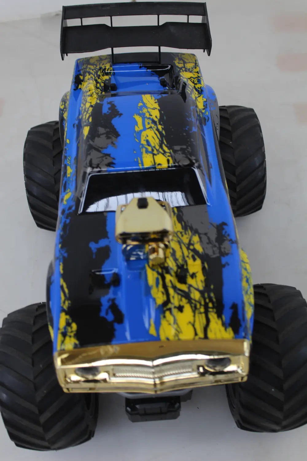 C-Ware Rc Auto Modellauto Geländewagen Ghost Driver Xxl Rc Car Offroad Siehe Text/Foto - 4009803224589