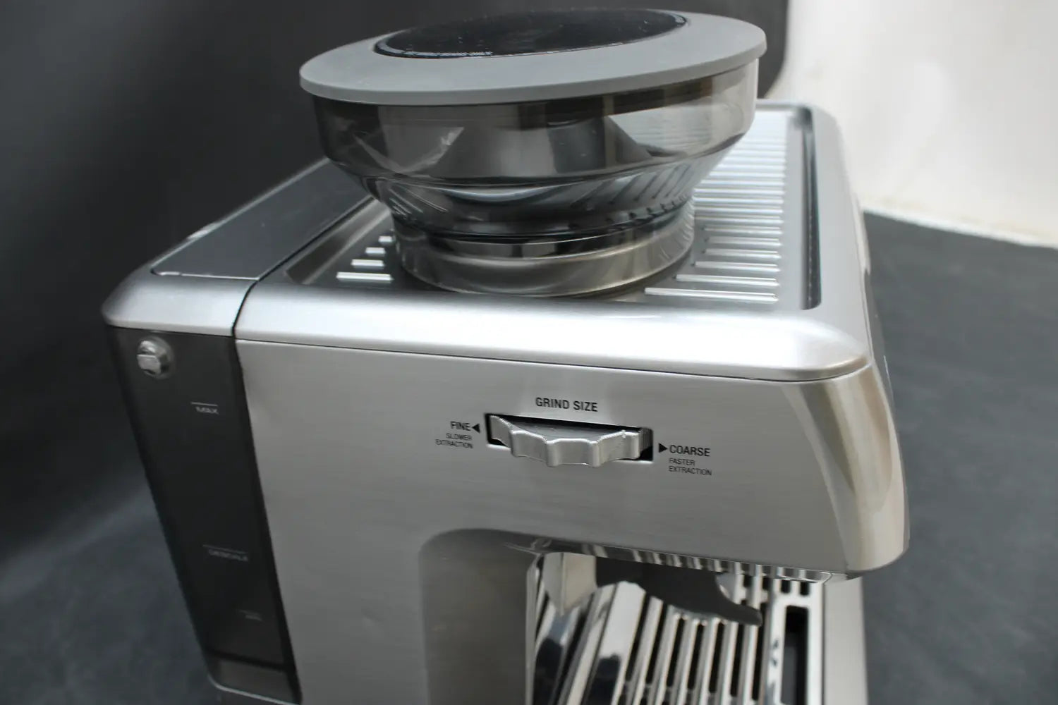 B-Ware Sage Ses880 Bss4 Eeu1 The Barista Touch Siebträgermaschine Siehe Text/Foto