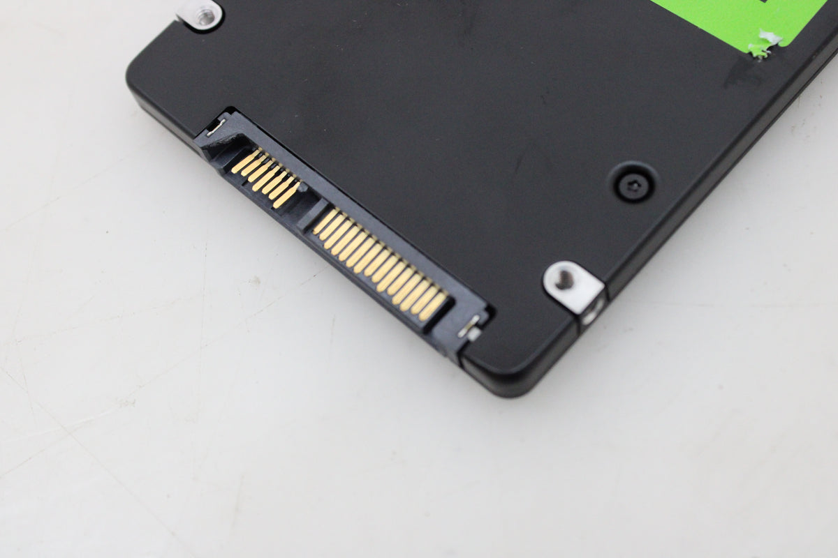 Samsung SSD Festplatte Server PM893 2,5 SATA Serial ATA 960 GB SIEHE TEXT/FOTO - 4260580377374