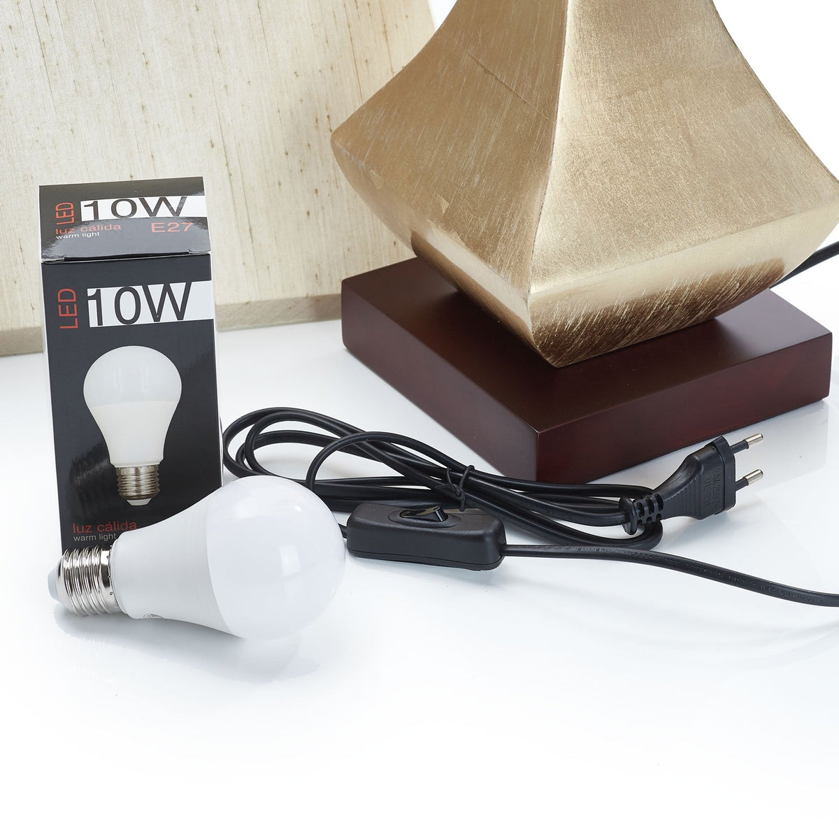 Schuller Valencia Tischleuchte Lampe gold Textil Holz Deco Schalter Fuß beige - 8435435322946