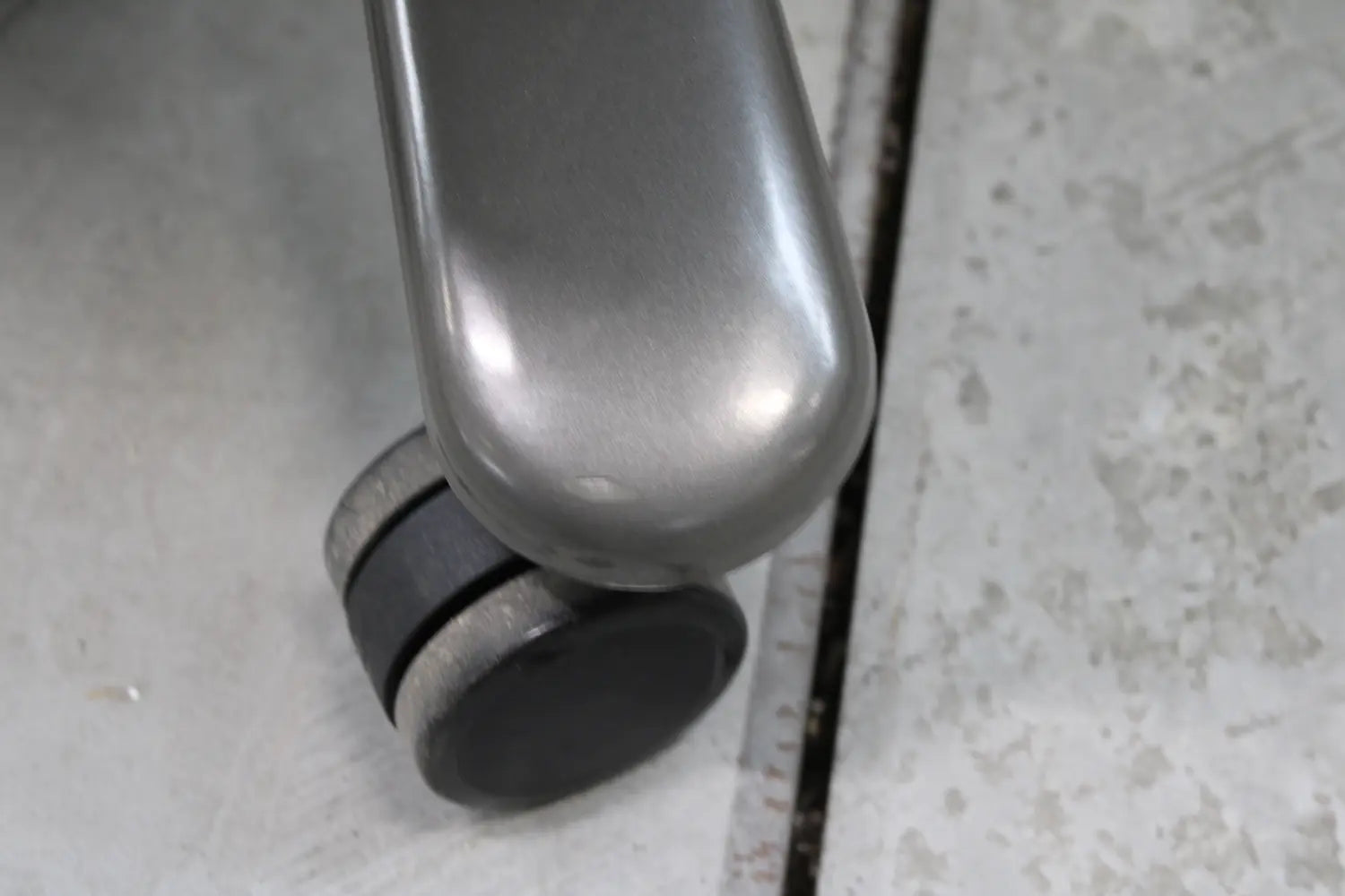 B-Ware Hjh Office Schwerlaststuhl Bürostuhl Instructor T Pro Titan Xxl Siehe Text/Foto - 4064323017202