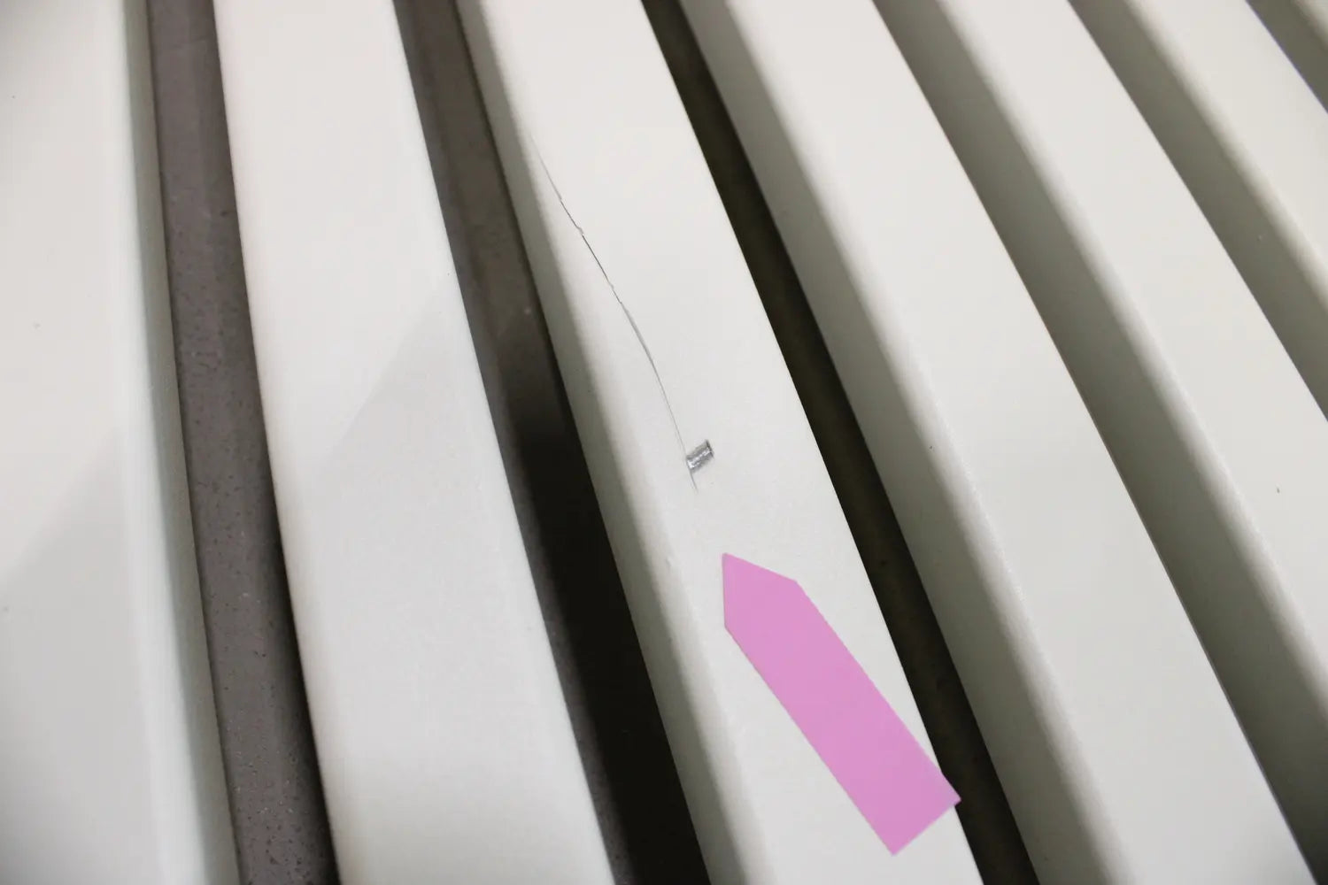 B-Ware Emu Segno Gartenbank Sitzbank Bank 128cm Stahl Weiß Outdoor Siehe Text/Foto - 8021988493679