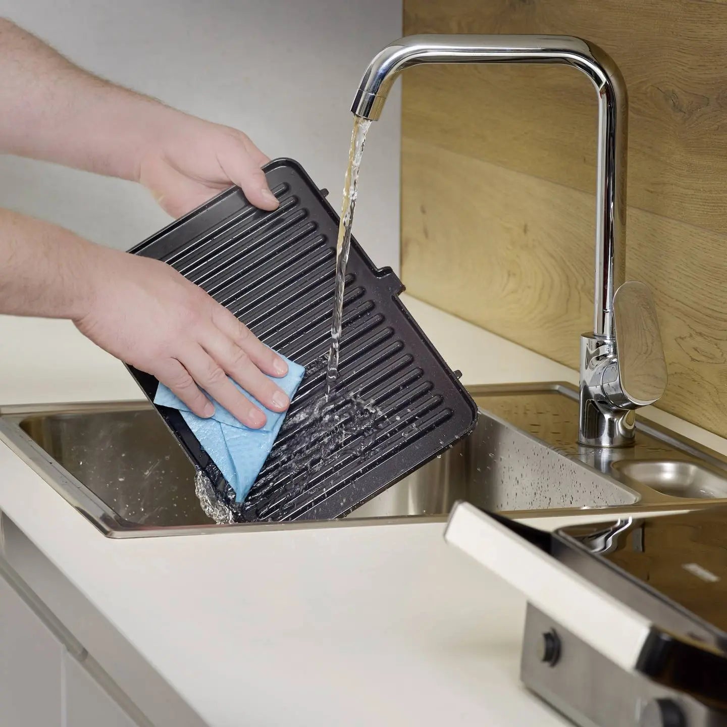 B-Ware Severin Kontaktgrill Tischgrill Grill Sevini Lite Kg 2398 Schwarz Silber - 4008146043970