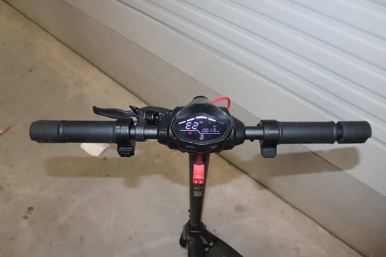 D-Ware Sharp Core S3 E Scooter Schwarz Li Ion 7500 M Ah Straßenzulassung Defektware - 5903802467741