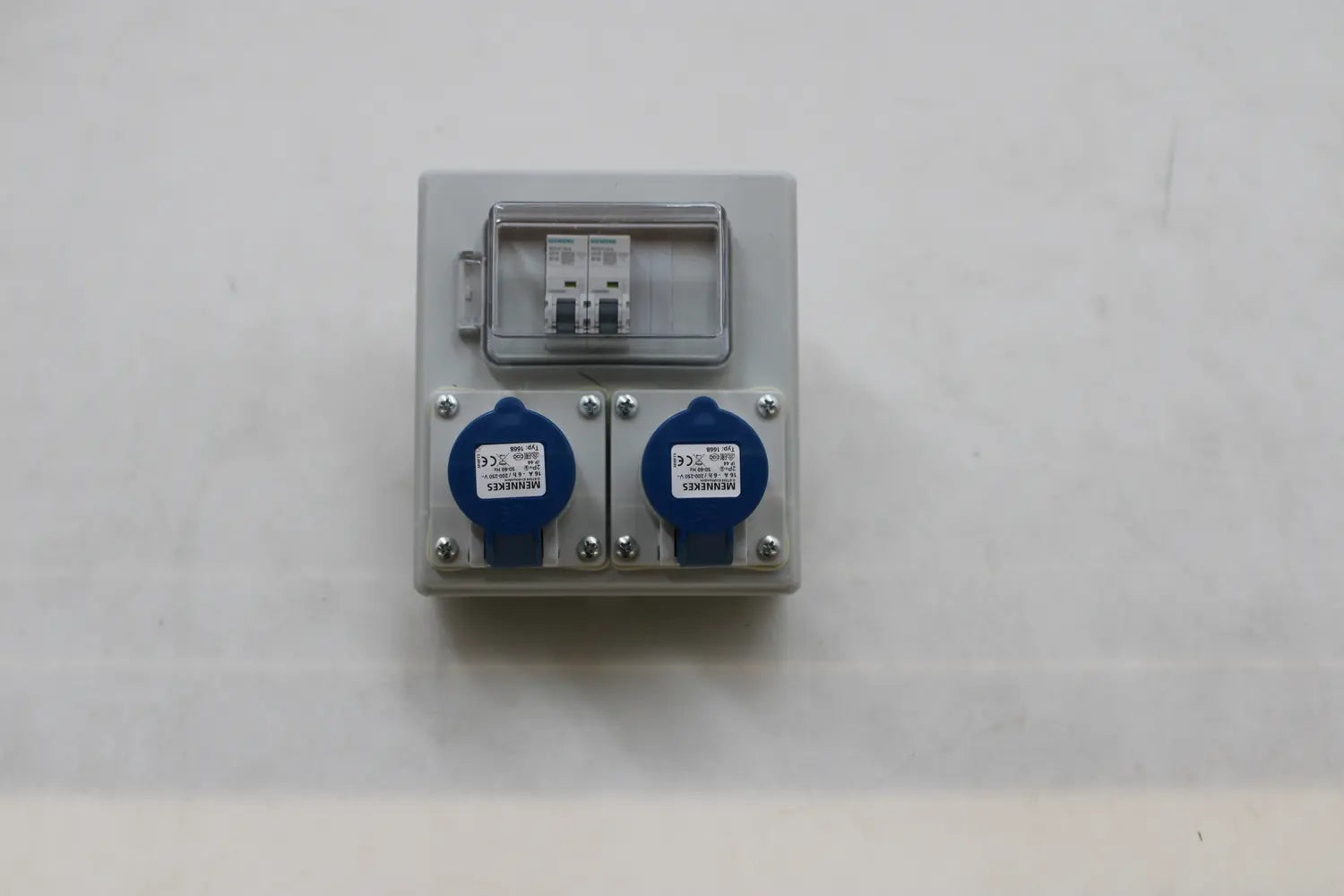 B-Ware Siemens Bvp:047231 Abgangskasten Kasten Lichtgrau 3polig 16 A 230 V/Ac 1 St. - 4019169702300