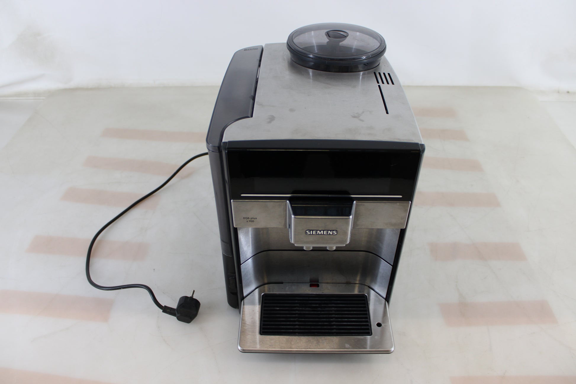 Siemens EQ 6 plus TE657M03DE Kaffeevollautomat Kaffeemaschine SIEHE TEXT/FOTO - 4242003858851