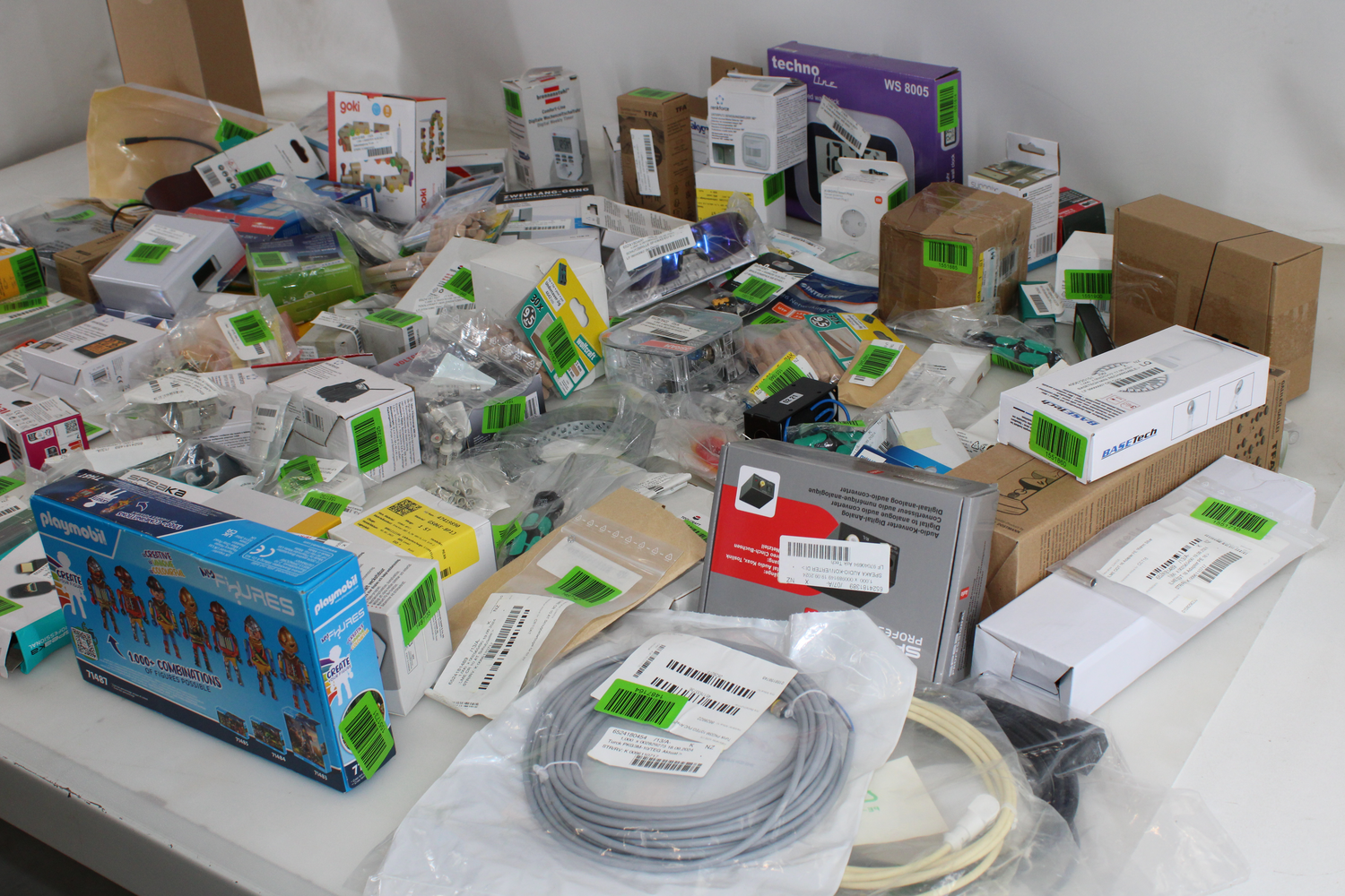 Wie Neu Retourenwaren Sonderposten Philips Brennenstuhl Osram Xiaomi 125 Artikel B-Ware - 1