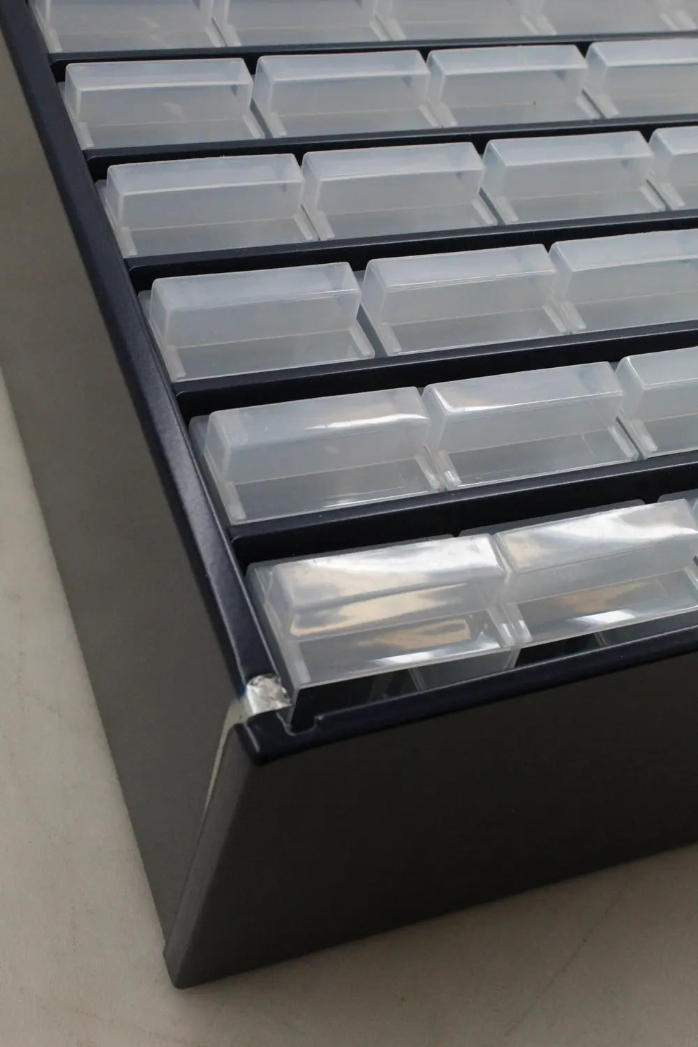 B-Ware Raaco 1260 00 Schubladenschrank 60 Fächer Schraubenschrank Siehe Text/Foto - 5733439137386