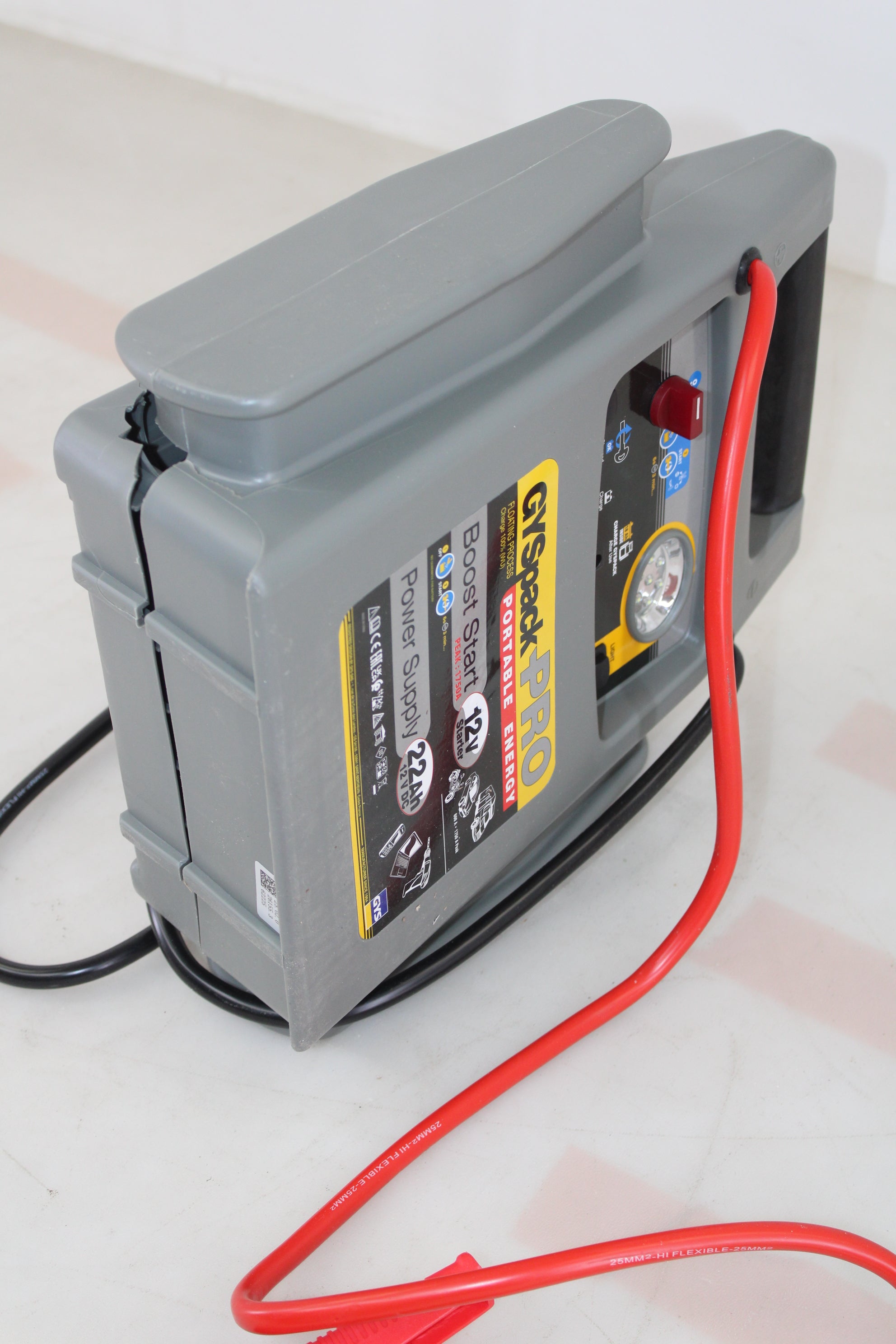 GYS Pack Pro 026155 Schnellstartsystem Starthilfestrom 12 V Stromspender Auto - 3154020026155