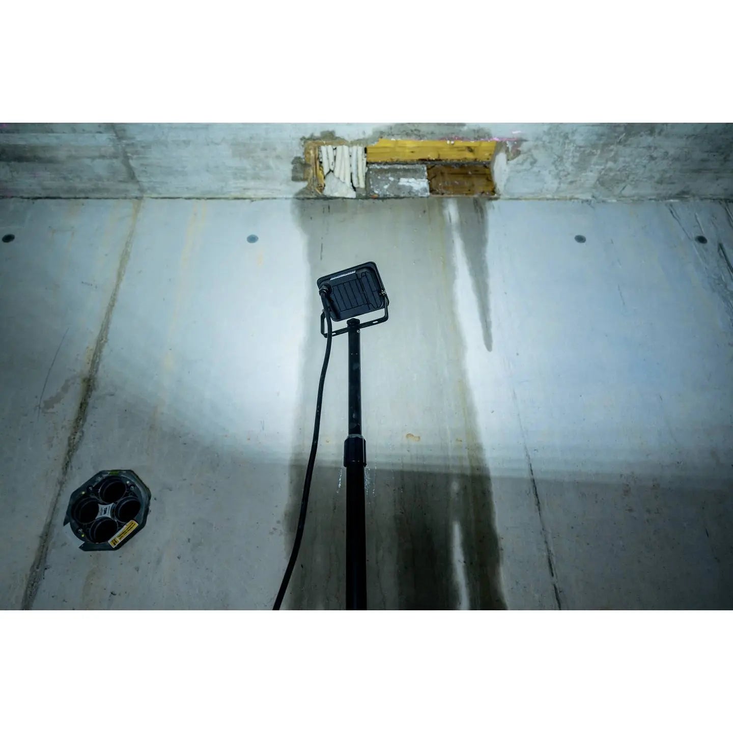 B-Ware Brennenstuhl Stativ Led Strahler Baustrahler Jaro 3060 T 2300lm Schwarz847 - 4007123684816