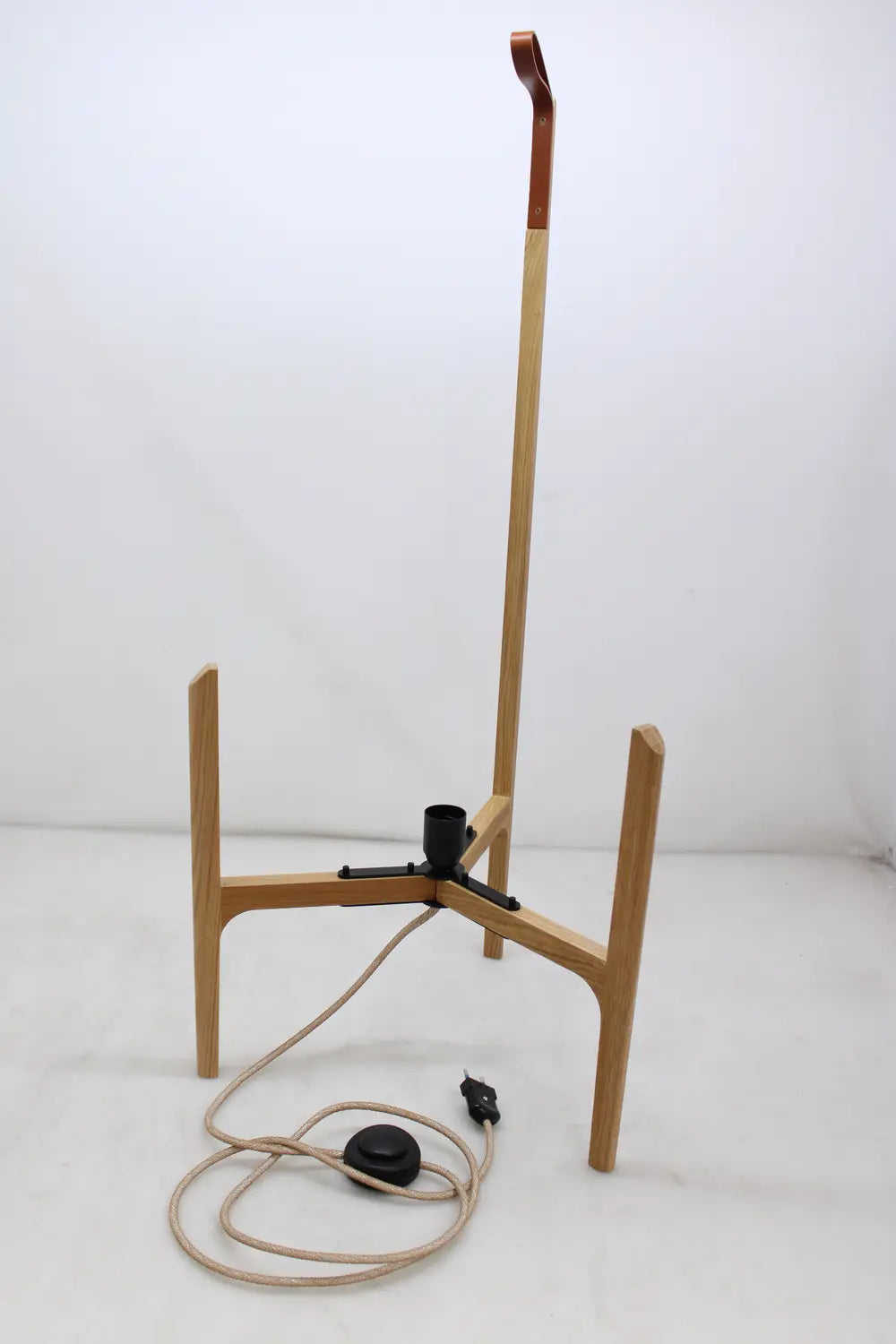 B-Ware Carpyen Stehlampe Stehleuchte Greta Naturfaser Eichenholz Lampe Siehe Text/Foto - 8435579807033