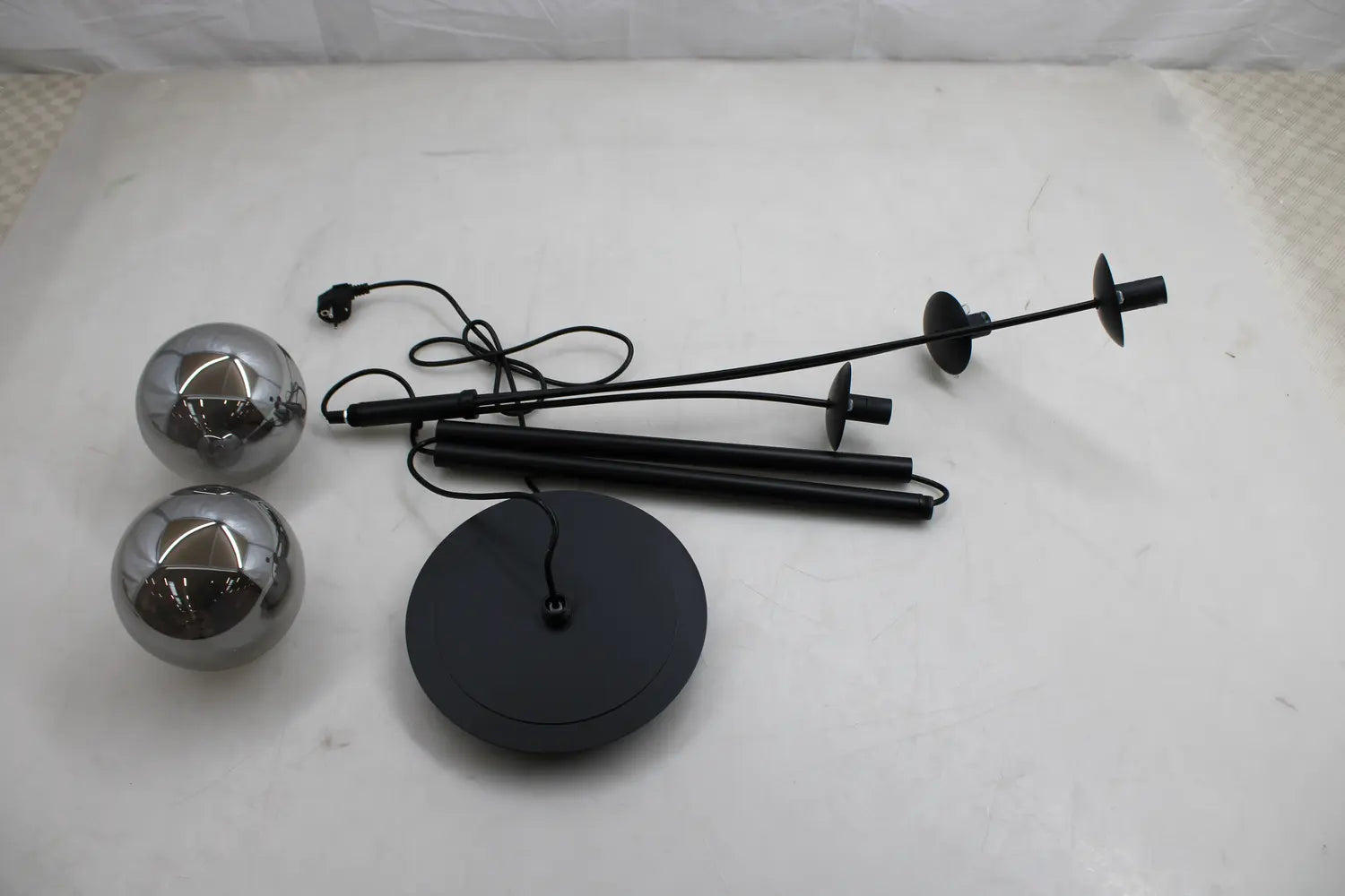 B-Ware Just Light Stehleuchte Standlampe Big Widow Schwarz Rauchgrau Siehe Text/Foto - 4043689988388