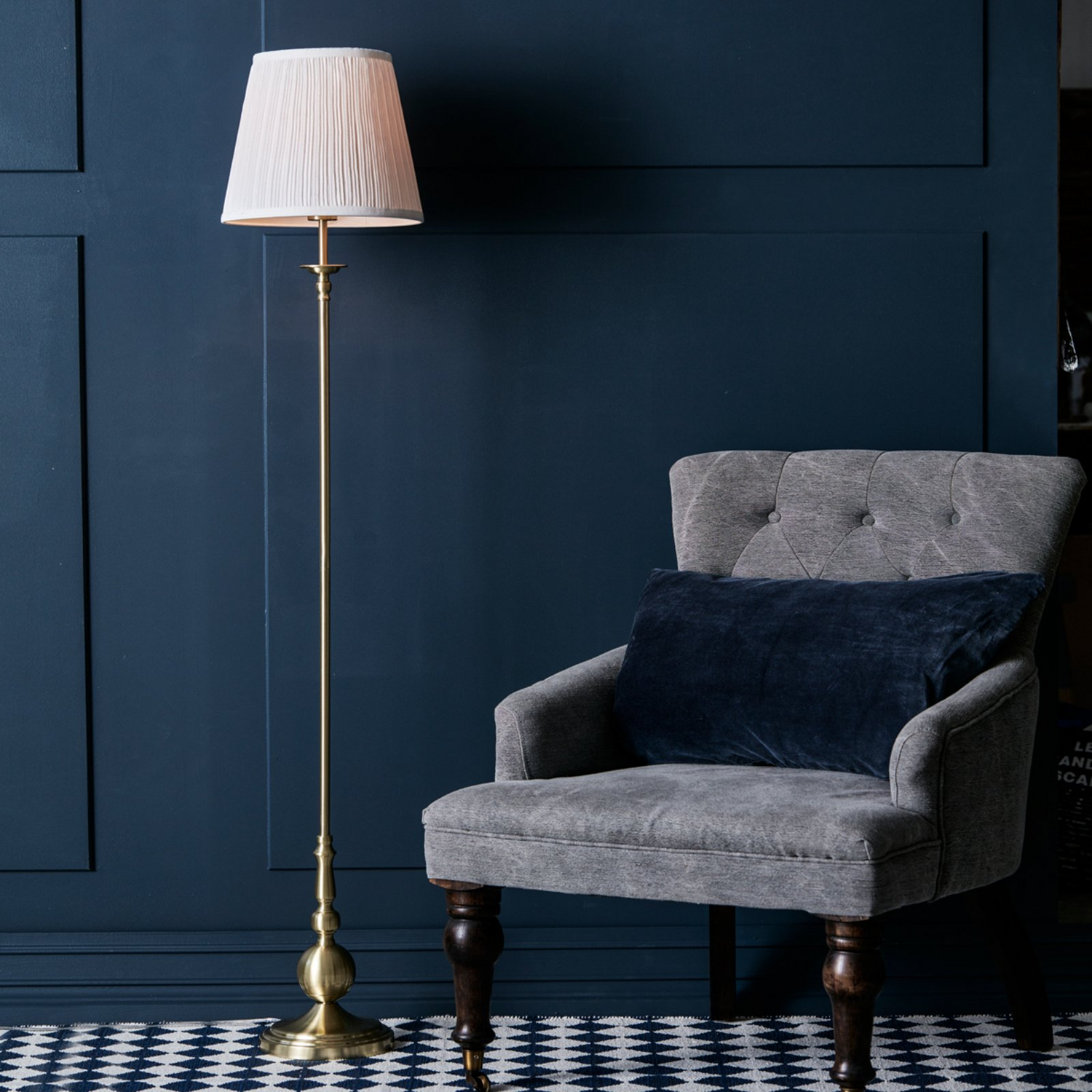 B-Ware Markslöjd Stehleuchte Imperia Stehlampe Standleuchte Lampe E27 Mit Stoffschirm - 7330024558342