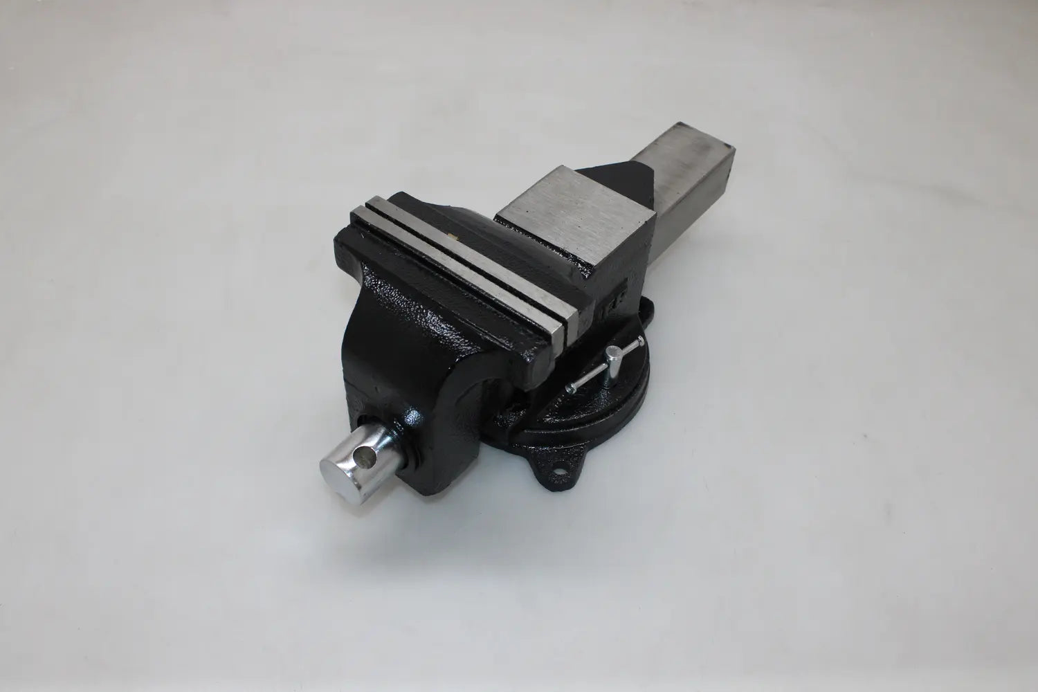 B-Ware Stier Schraubstock Schraubzwinge Parallelschraubstock Stahl Siehe Text/Foto - 4260438995897