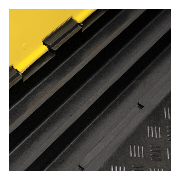 Stier Schlauchbrücke Kabelbrücke Kabelschutz 3 Kanäle 900x500x70 Mm Schwarz B-Ware - 4251709628651