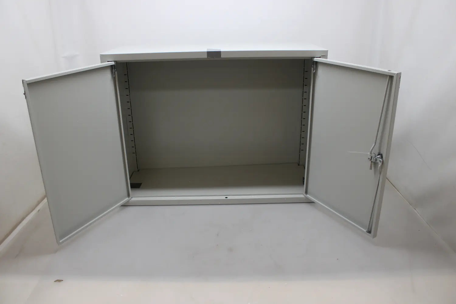C-Ware Stier Wandschrank Hängeschrank Aufbewahrung 60 X 80 X 30 Cm Grau Siehe Text/F603 - 4251709645917
