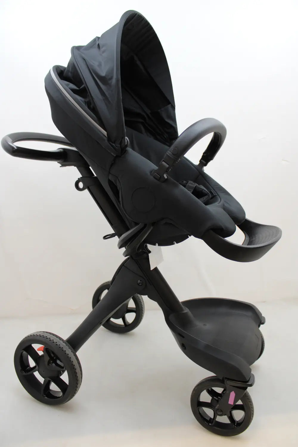 D-Ware Stokke Xplory X Kinderwagen Buggy Kinderbuggy Kinder Wagen Rich Black