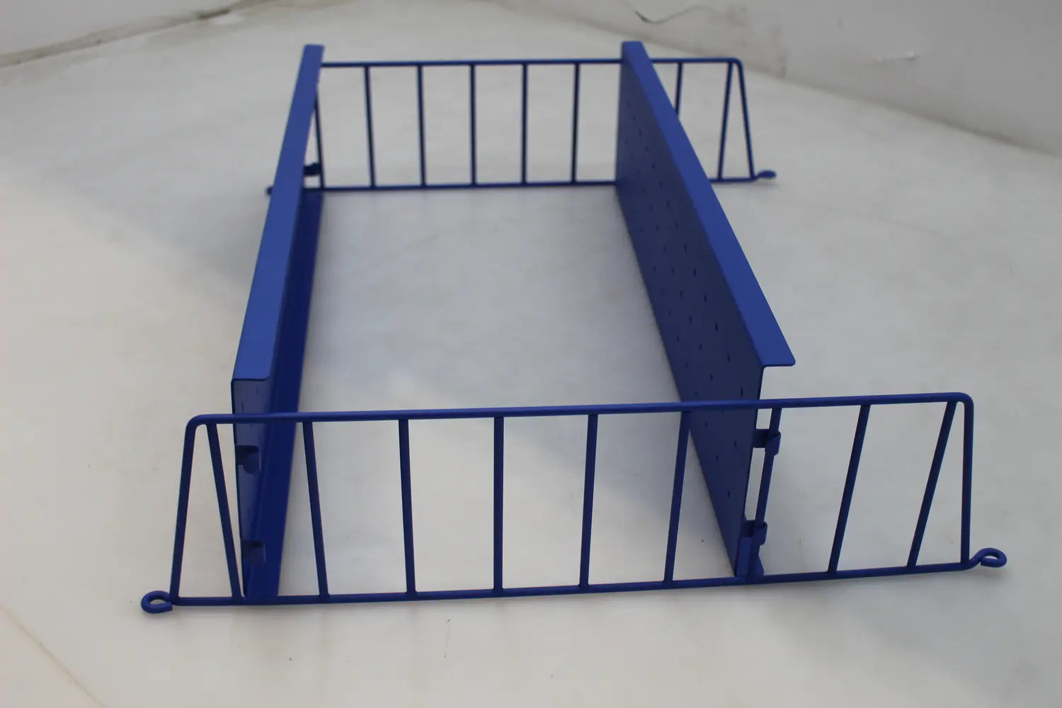 B-Ware String Pocket Metall Wandregal Regal Aufbewahrung Designer Blau Siehe Text/Foto - 7350038275226