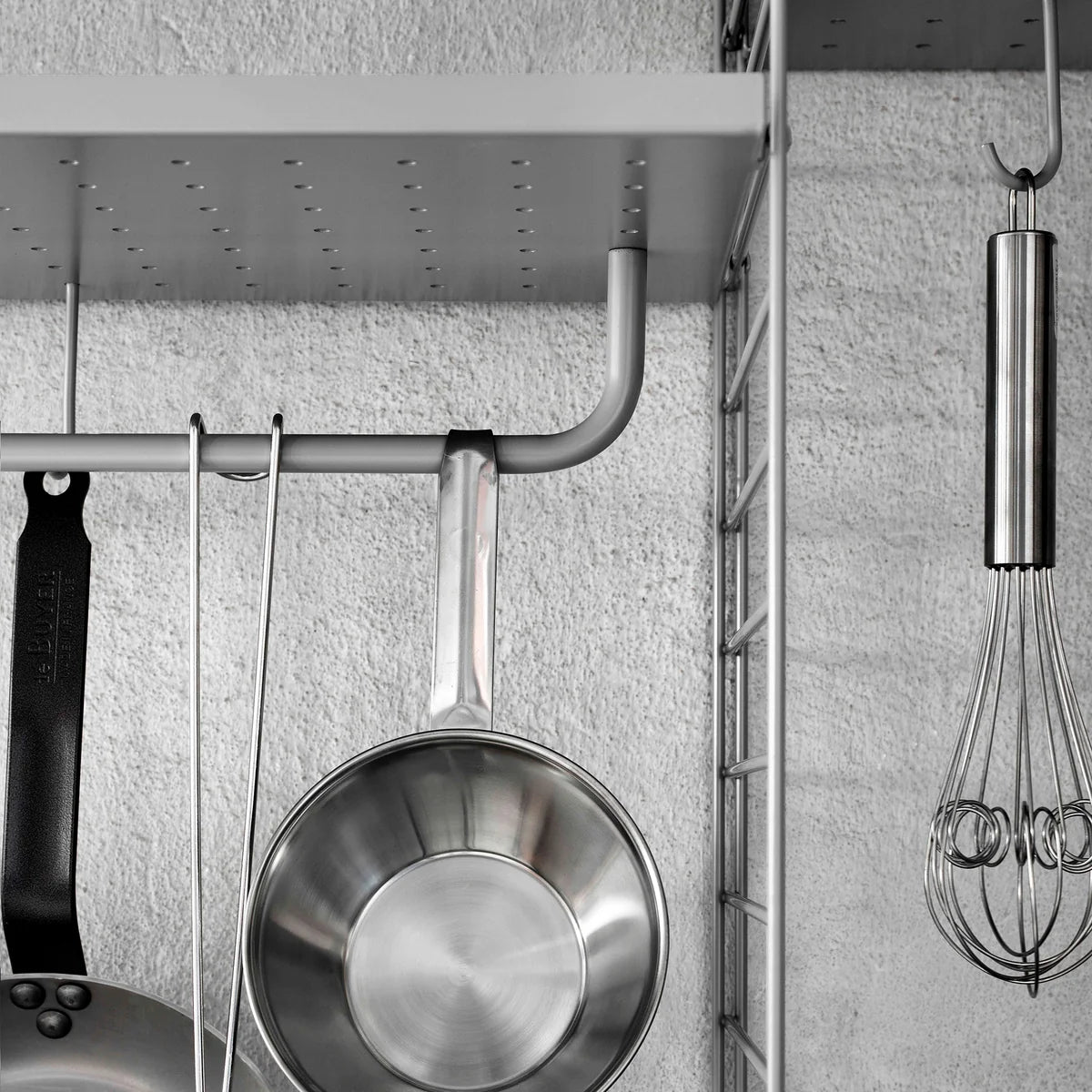 String Stange Kleiderstange Garderobe Metallboden schwarz SIEHE TEXT/FOTO - 7350038272744