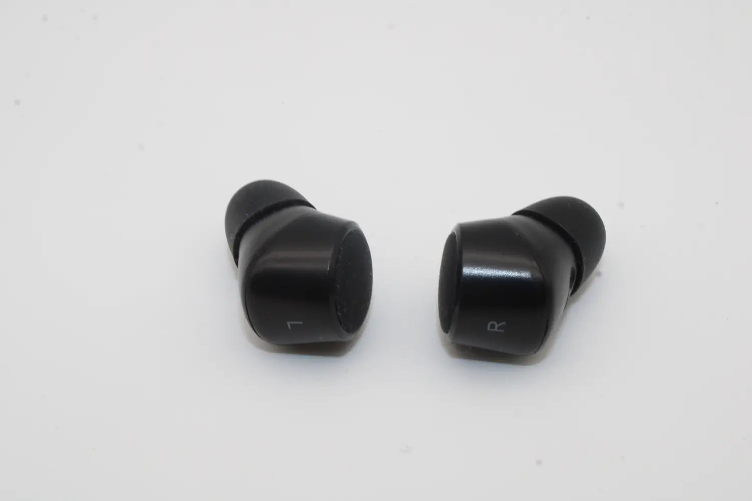 C-Ware Tie Studio Tx6 In Ear Kopfhörer Bluetooth Headset Ohrhörer Siehe Text/Foto - 4260416830974