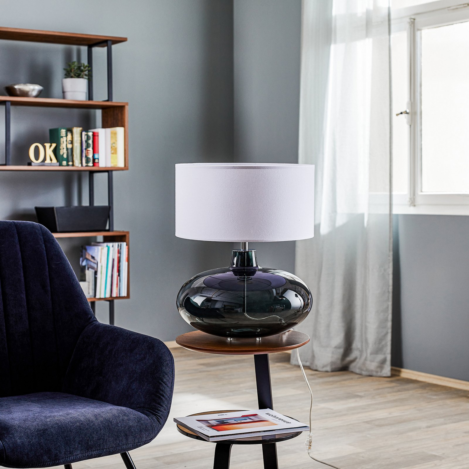 B-Ware Argon Tischleuchte Skien Nachttischlampe Leselampe E27 Weiß Glasfuß Rauchgrau - 5902553220223