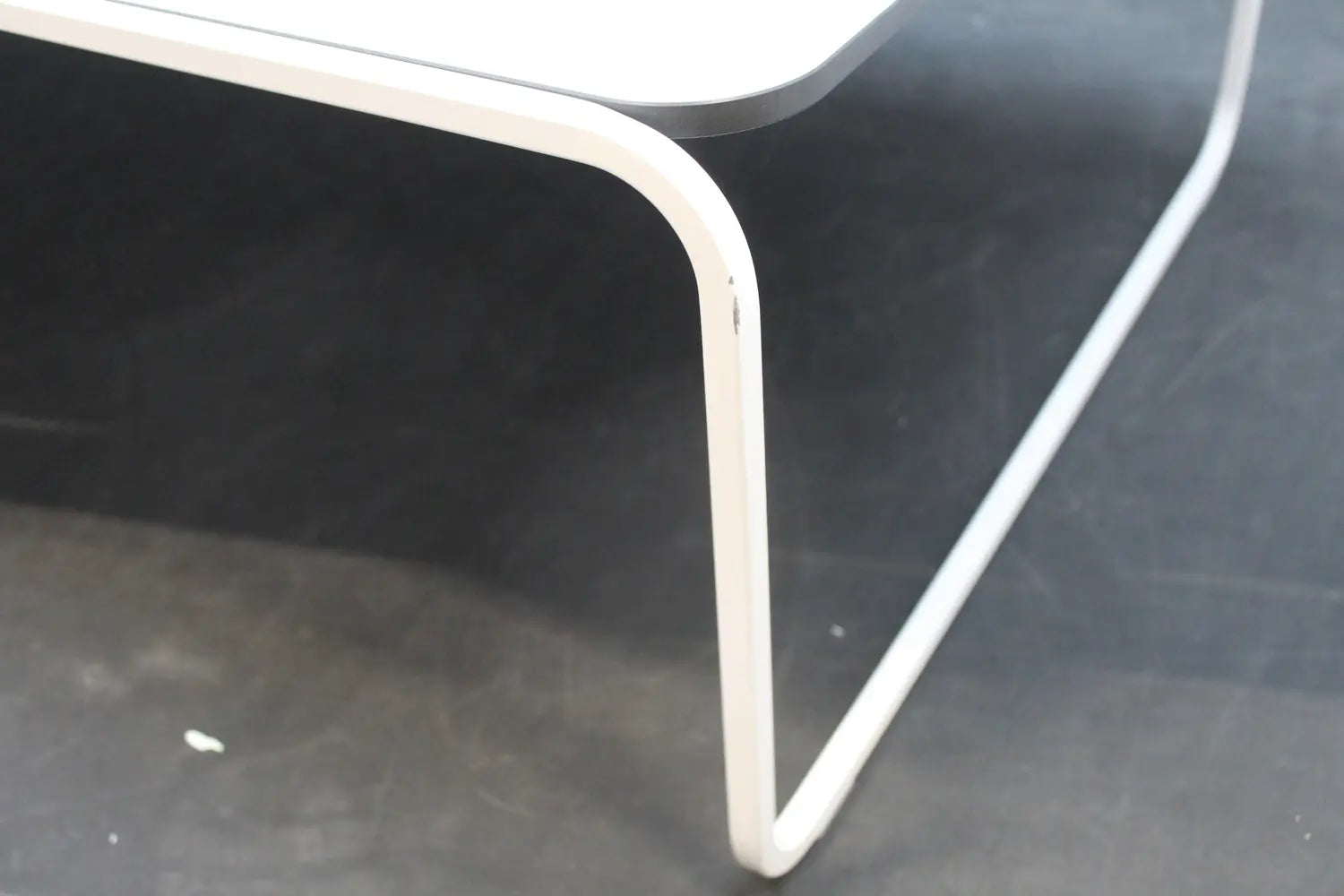 B-Ware Lapalma Toé T56 Beistelltisch Weiß Hpl Weiß128x64x30cm Gestell Siehe Text/Foto - 8033071066820
