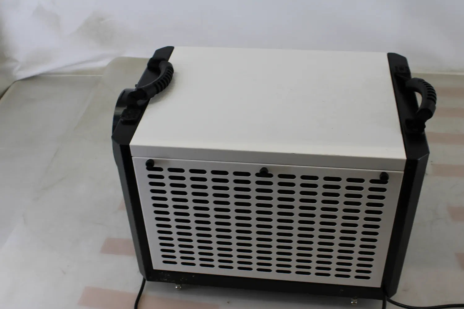 B-Ware Toolcraft Luftentfeuchter Entfeuchter Industrie Tc50 Grau Lcd Siehe Text/Foto - 4064161471402