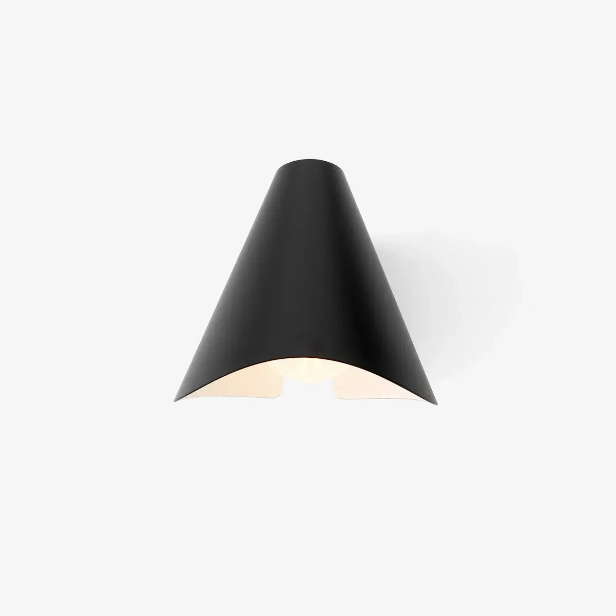 B-Ware &Tradition Bonnet Wandleuchte Lampe Sc103 Schwarz Beleuchtung Innenraum - 5705385043448