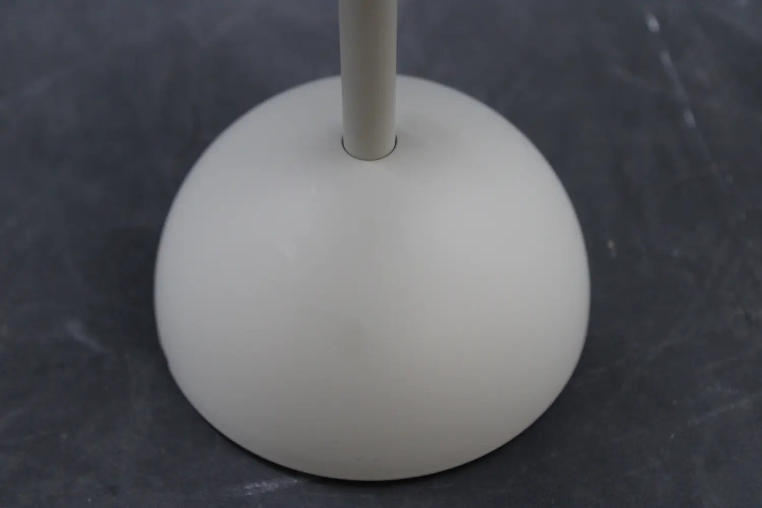 B-Ware &Tradition Flowerpot Akku Tischleuchte Vp9 Lampe Tischlampe Leselampe Hellgrau - 5705385036648