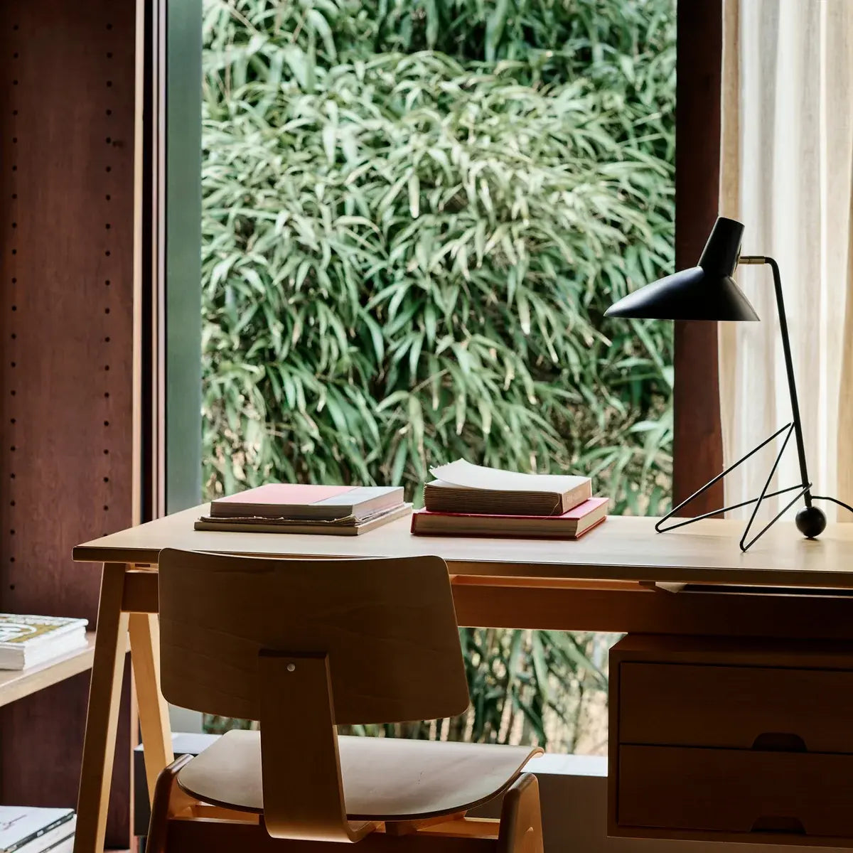 B-Ware &Tradition Tischleuchte Lampe Tripod Hm9 Schwarz Stahl Messing Textilkabel E14 - 5705385022702