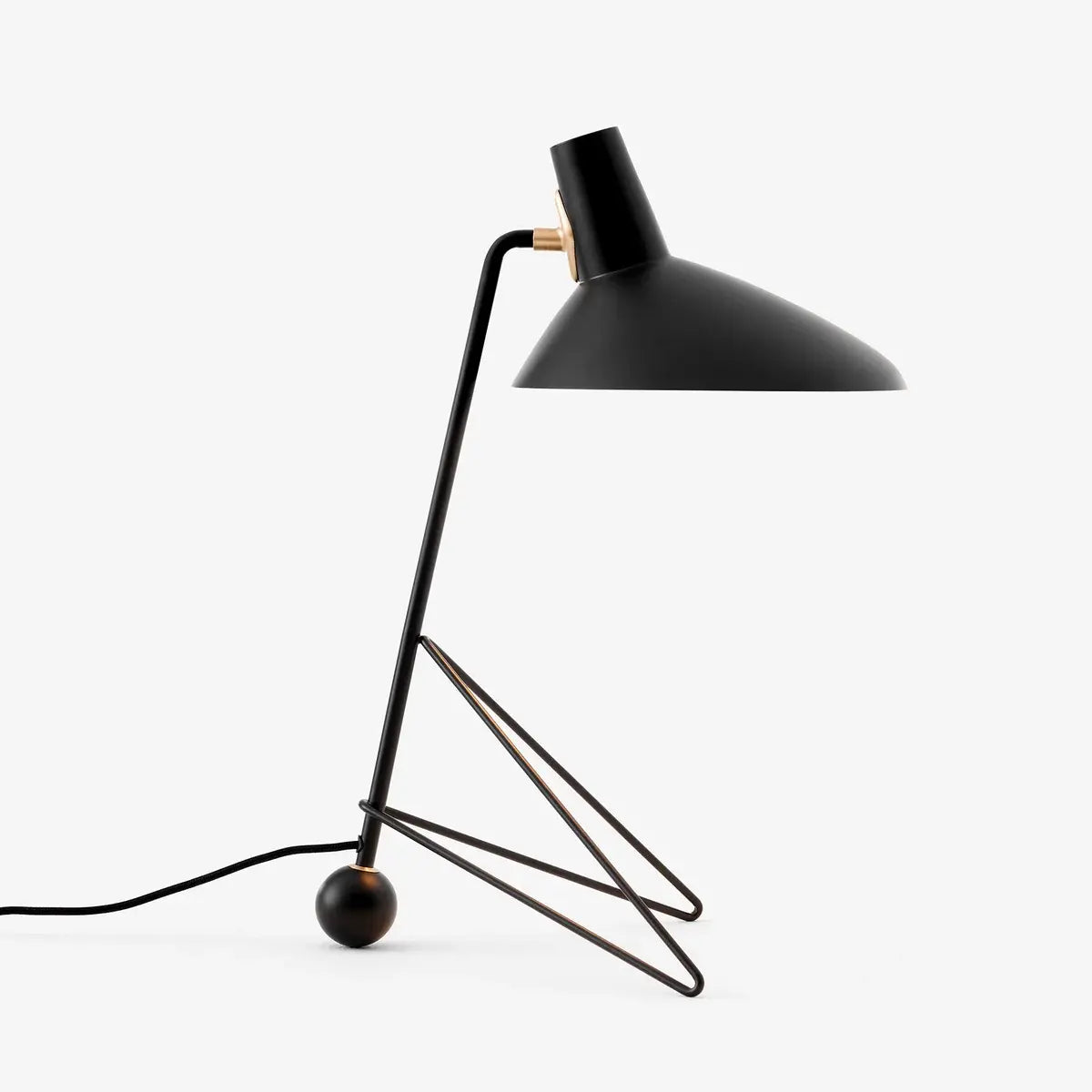 B-Ware &Tradition Tischleuchte Lampe Tripod Hm9 Schwarz Stahl Messing Textilkabel E14 - 5705385022702