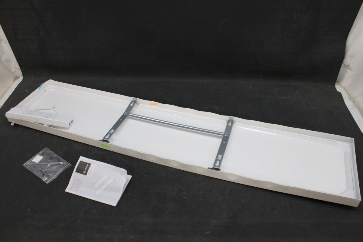 Trilux Deckenleuchte Lampen LED Weiß Aluminium Leuchte Lampe SIEHE TEXT/FOTO - 4018242671403