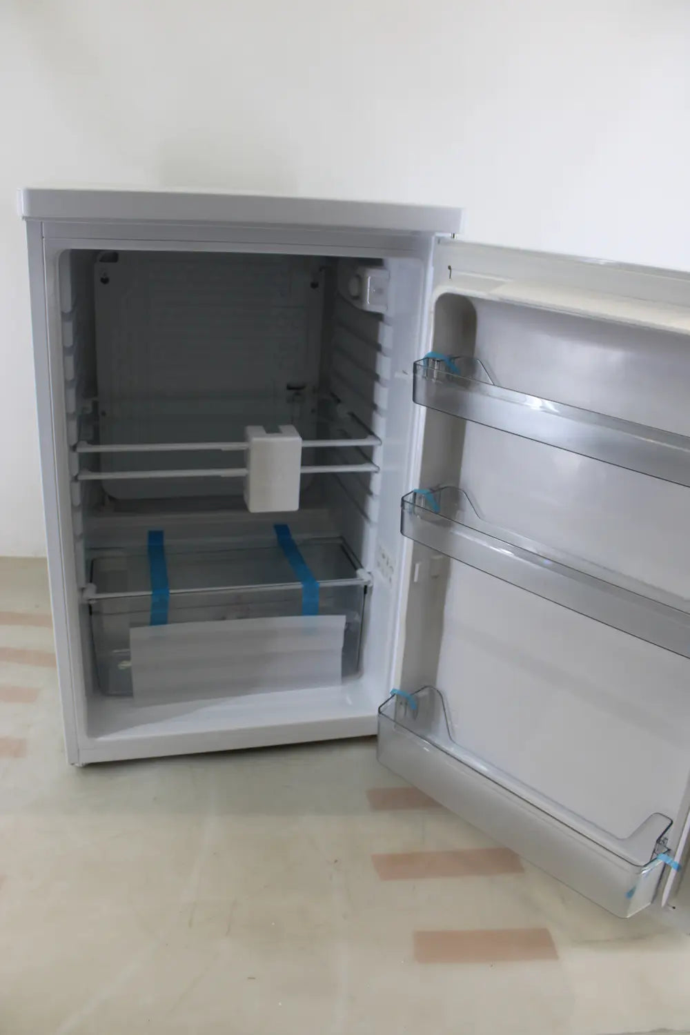 B-Ware Trisa 7809.7012 Kühlschrank Kühlgerät Eek D 126l Standgerät Weiß Siehe Text/Foto - 7640439760910