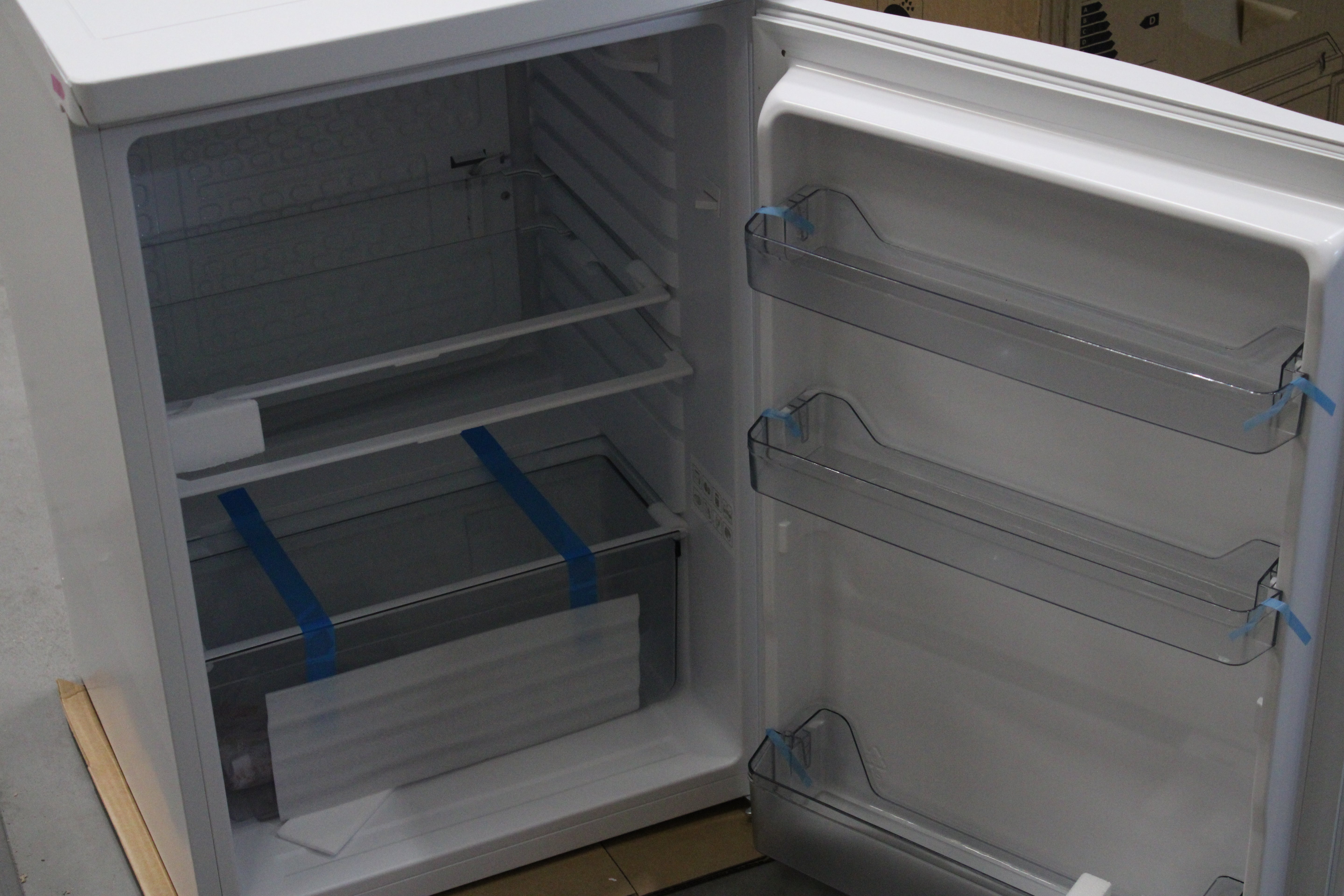 Trisa 7809.7012 Kühlschrank Kühlgerät EEK D 126L Standgerät Weiß SIEHE TEXT/F157 - 7640439760910