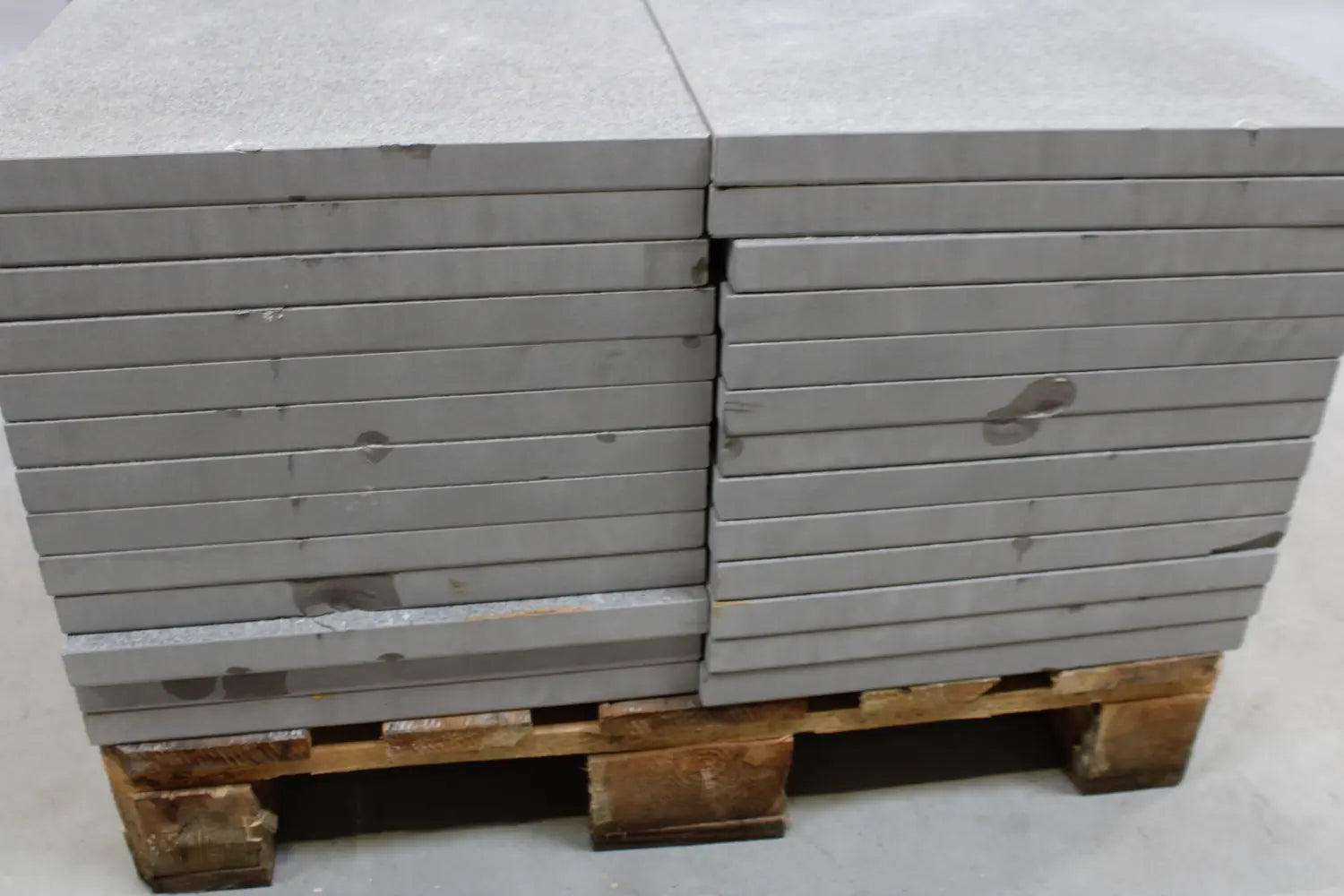 B-Ware Unbekannt Feinsteinzeug Terrassenplatte Platte Phoenix Grau 26 Stück - 8055519264872