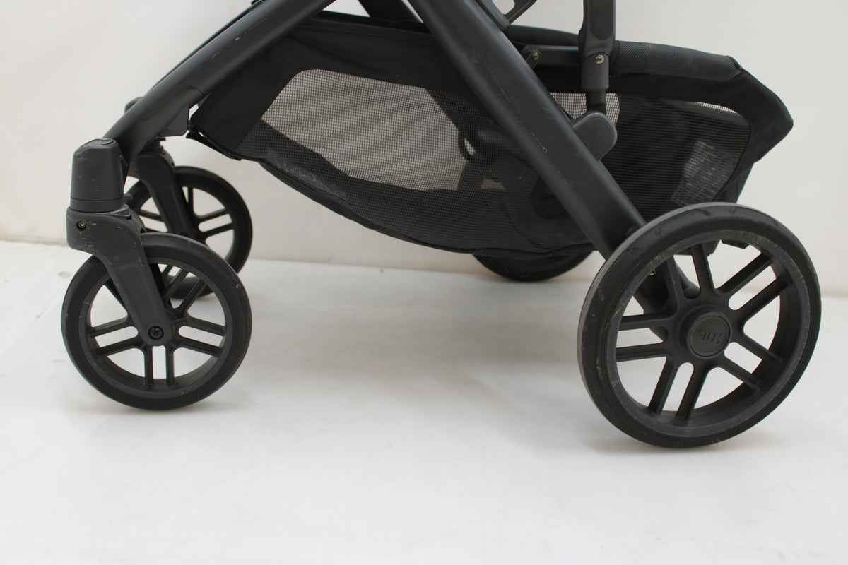 Uppababy Vista V2 Kombikinderwagen + V3 Babywanne Set - 1