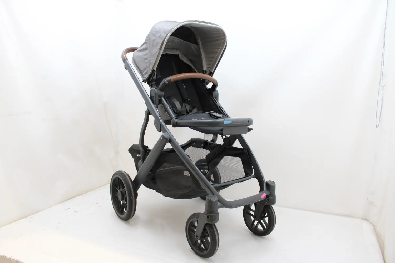 B-Ware Uppababy Vista V2 Kombikinderwagen + V3 Babywanne Set - 1