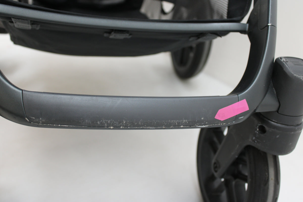 Uppababy Vista V2 Kombikinderwagen + V3 Babywanne Set - 1