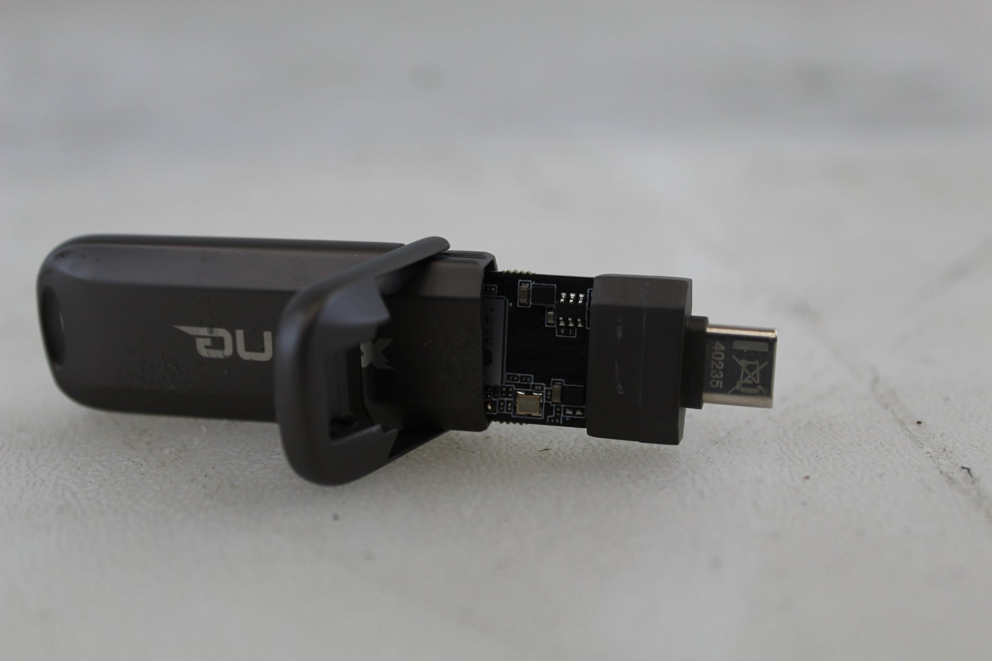Xlyne 7625600 USB-Stick 256 GB Grau 7625600 USB-C USB 3.2 Stick SIEHE TEXT/FOTO - 4260449576474