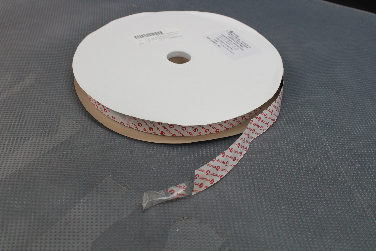 B-Ware Velcro E28801533011425 Klettpunkte Zum Aufkleben Haftteil ø15 Mm Schwarz 1300 St. - 4064161263953