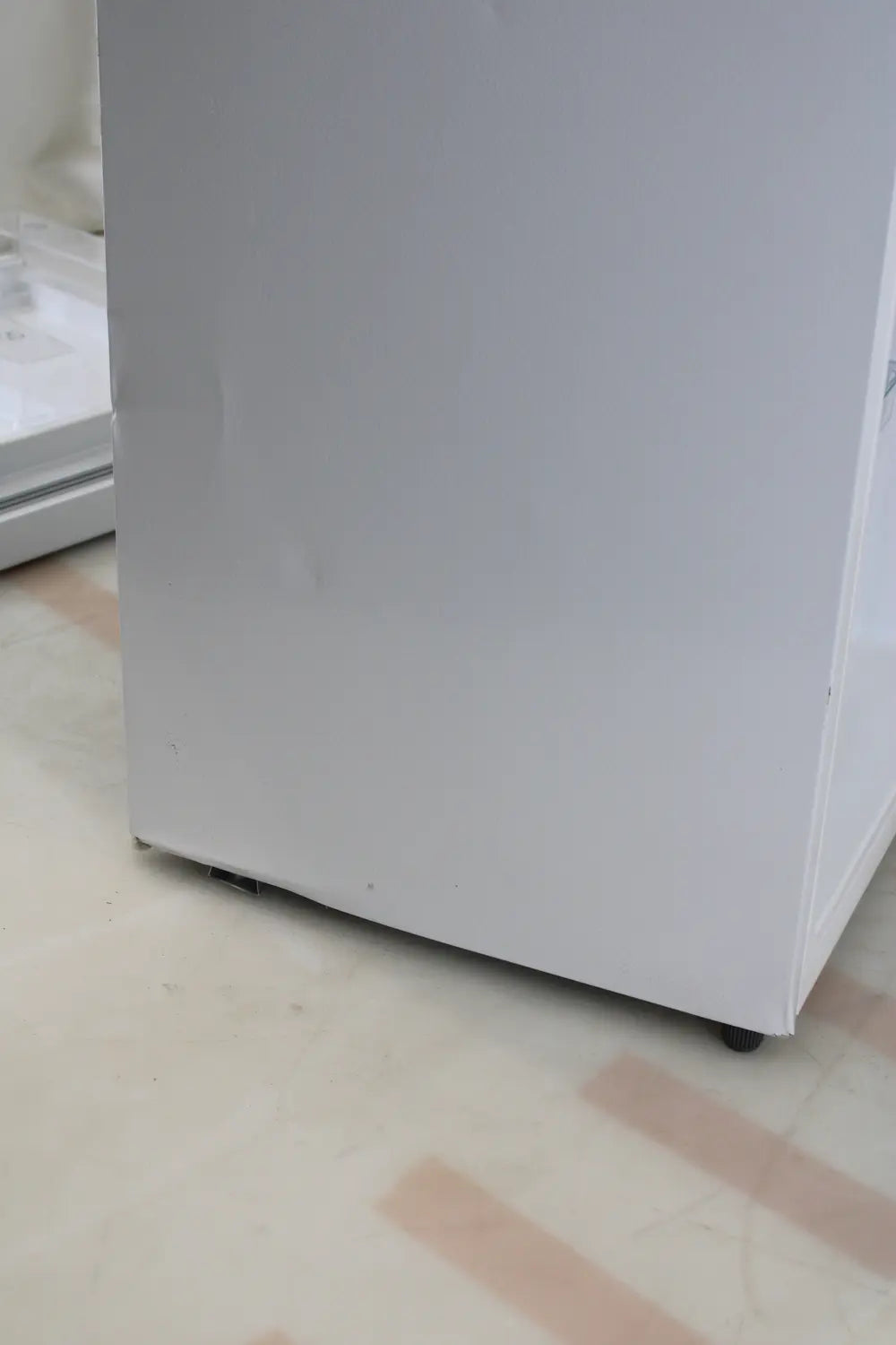 D-Ware Bomann Kühlschrank Kühlgerät Weiß 87 L Standgerät Gemüsefach 45cm Defektware - 4004470772555