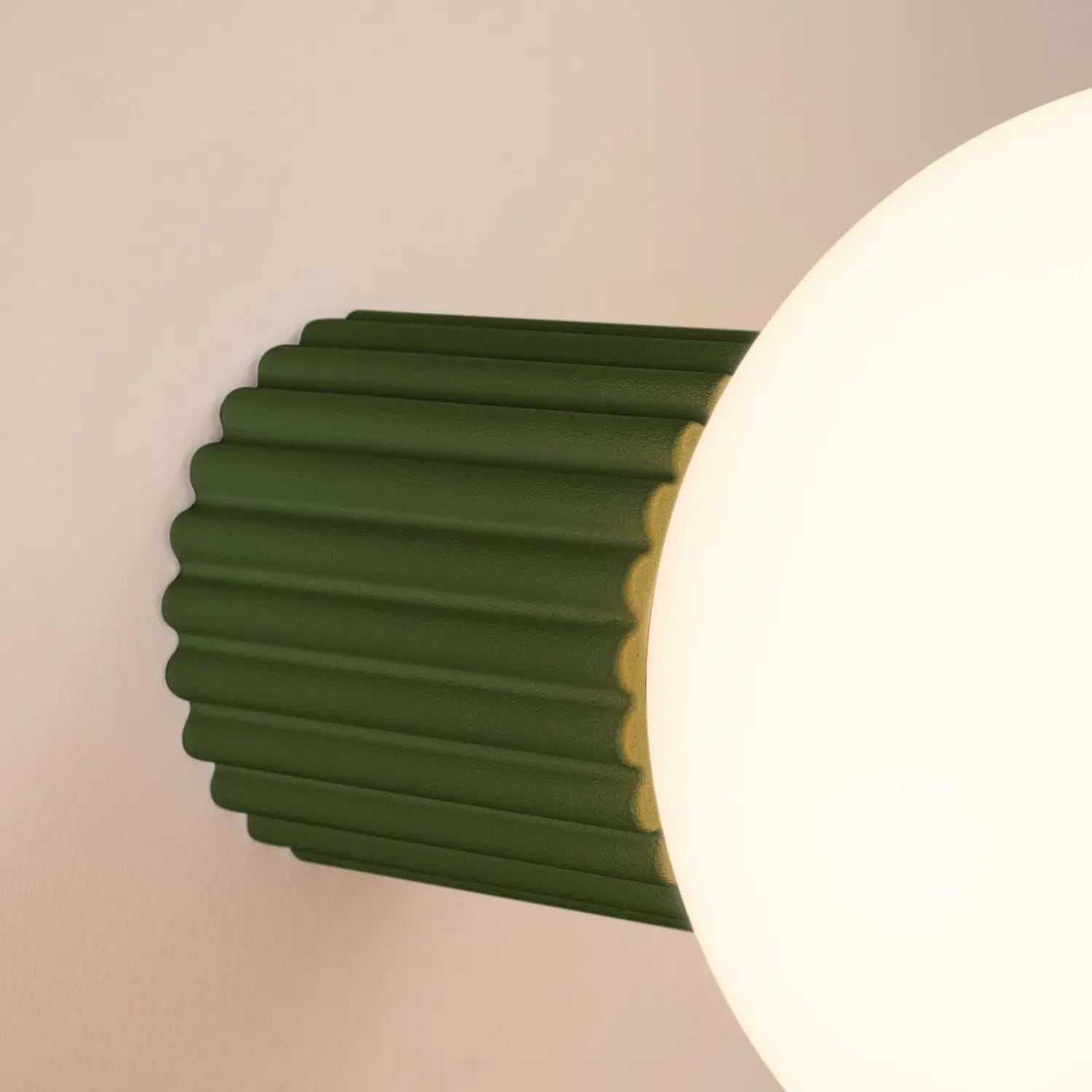 B-Ware Wandleuchte Wandlampe Orbi Olivgrün Glas Aluminium Badezimmer Leuchte Ip44 - 5907073081194